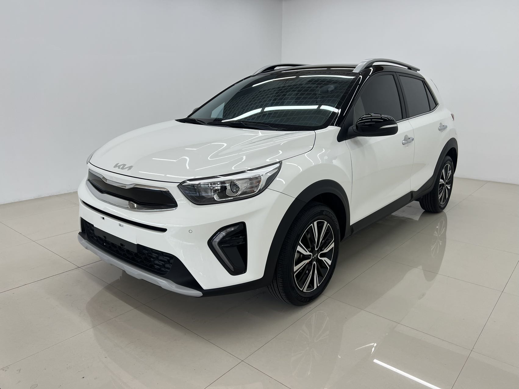Kia KX1